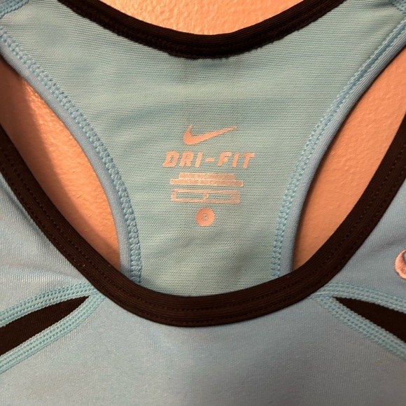 Nike sports bra - turquoise/black racer back activewear - Picture 2 of 7
